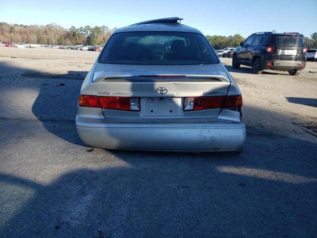 Photo 6 from auction – 2000 TOYOTA CAMRY CE with VIN 4T1BG22K0YU004791