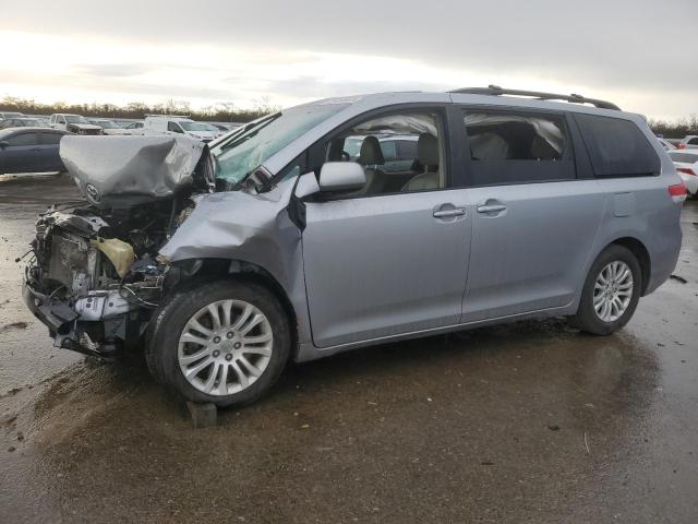 Photo 1 from auction – 2013 TOYOTA SIENNA XLE with VIN 5TDYK3DC8DS308572