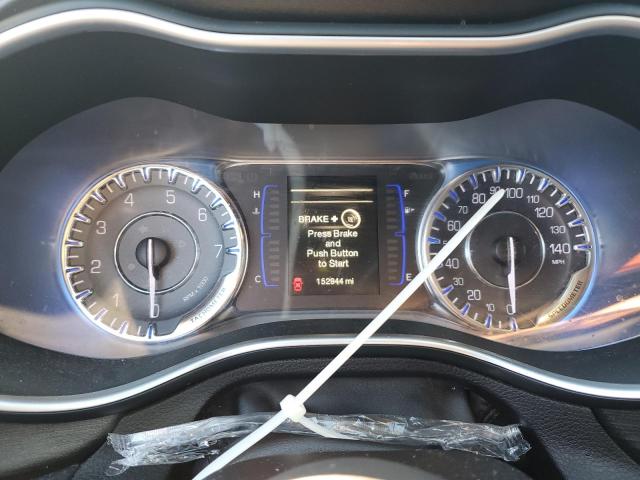 Photo 9 from auction – 2015 CHRYSLER 200 LIMITE with VIN 1C3CCCAB8FN662690