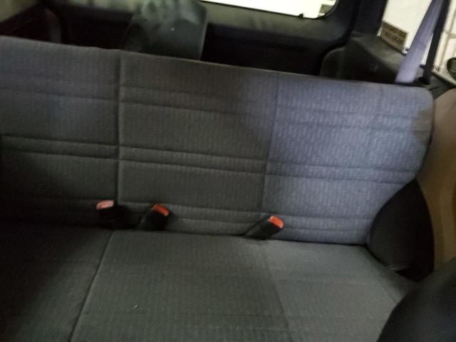 Photo 10 from auction – 2000 JEEP CHEROKEE S with VIN 1J4FF48S7YL272054