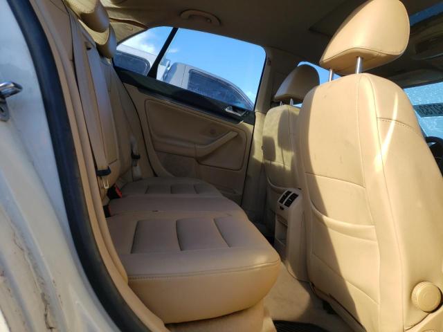 Photo 10 from auction – 2007 VOLKSWAGEN JETTA WOLF with VIN 3VWEG71K57M137899