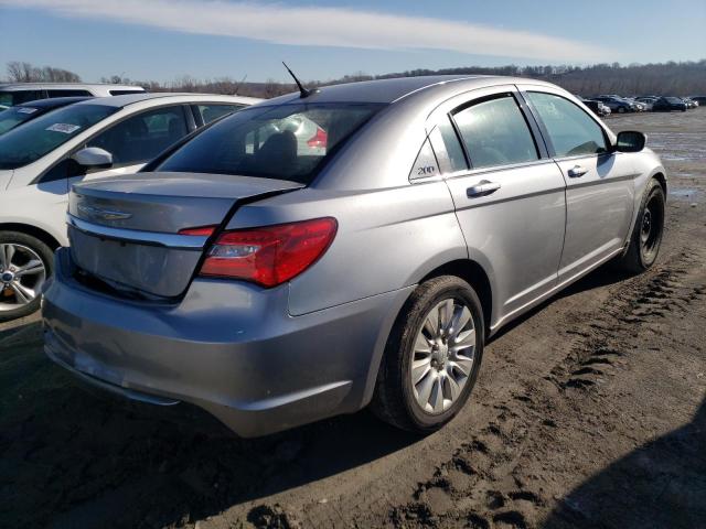 Photo 3 from auction – 2013 CHRYSLER 200 LX with VIN 1C3CCBABXDN559620
