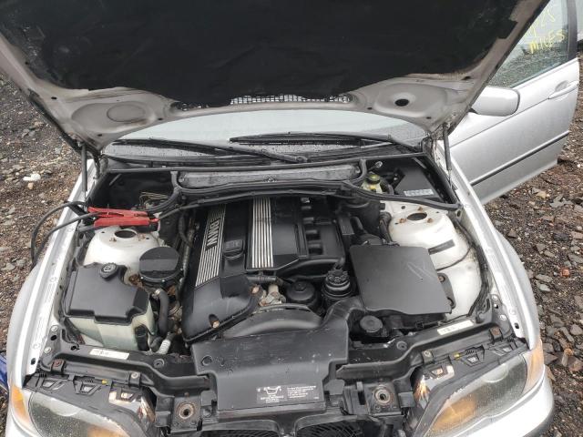 Photo 11 from auction – 2005 BMW 3 SERIES with VIN WBAEW53415PN39545