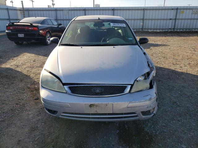 Photo 5 from auction – 2007 FORD FOCUS ZX3 with VIN 1FAFP31N57W226128