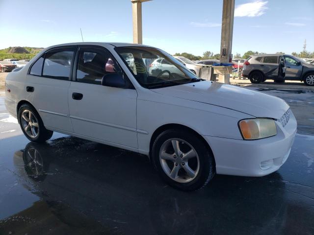 Photo 4 from auction – 2002 HYUNDAI ACCENT with VIN KMHCG45CX2U393841