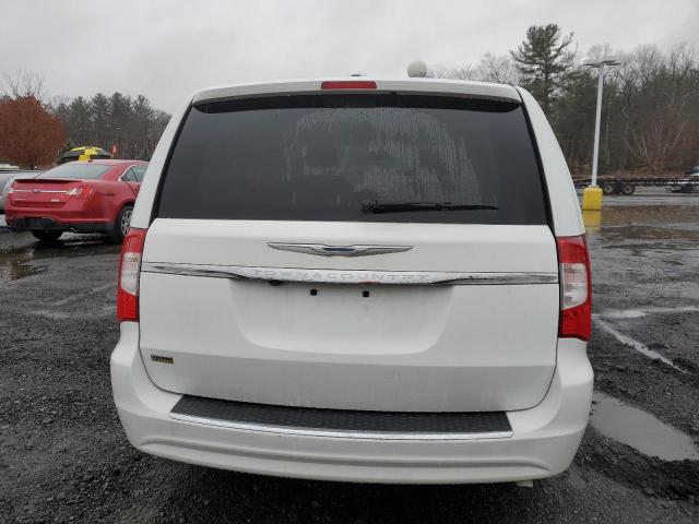 Photo 6 from auction – 2015 CHRYSLER TOWN & COU with VIN 2C4RC1BG8FR696393