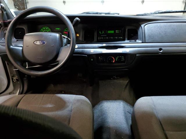 Photo 8 from auction – 2007 FORD CROWN VICT with VIN 2FAHP71W07X157684