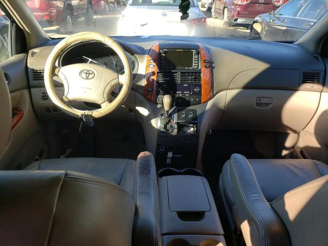 Photo 8 from auction – 2010 TOYOTA SIENNA XLE with VIN 5TDYK4CC4AS329468