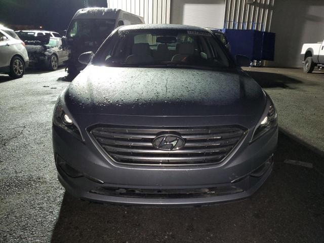 Photo 5 from auction – 2017 HYUNDAI SONATA SE with VIN 5NPE24AF9HH590482