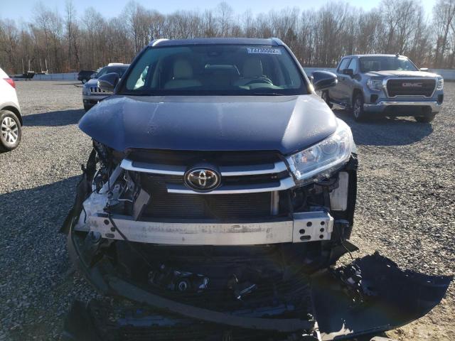 Photo 5 from auction – 2019 TOYOTA HIGHLANDER with VIN 5TDKZRFHXKS358951
