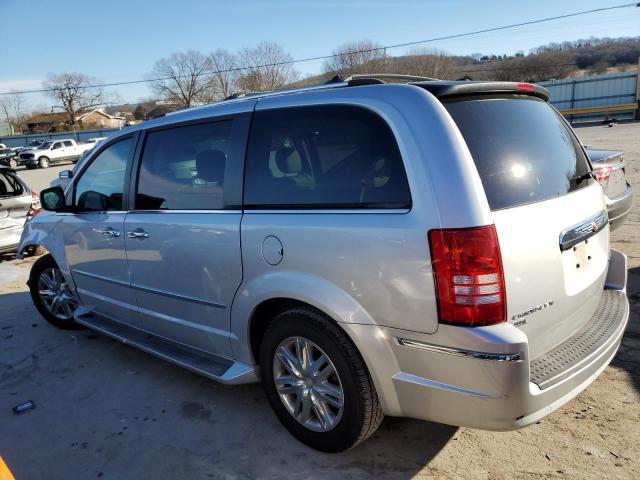 Photo 2 from auction – 2010 CHRYSLER TOWN & COU with VIN 2A4RR6DX5AR233672