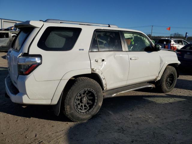 Photo 3 from auction – 2016 TOYOTA 4RUNNER SR with VIN JTEZU5JR4G5117448