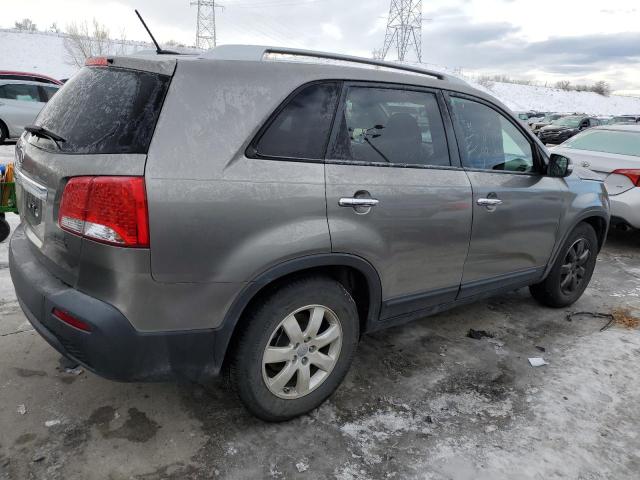 Photo 3 from auction – 2013 KIA SORENTO LX with VIN 5XYKTDA20DG422647