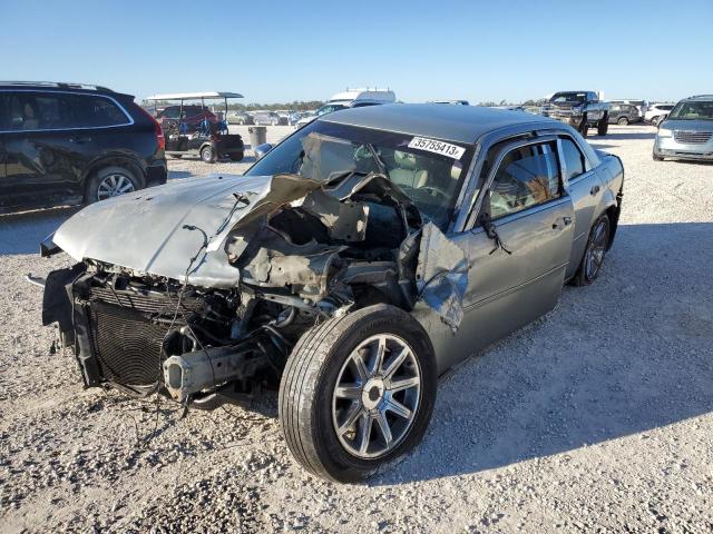 CHRYSLER 300C 2005 with VIN 2C3JA63H25H133615 - Photo from auction