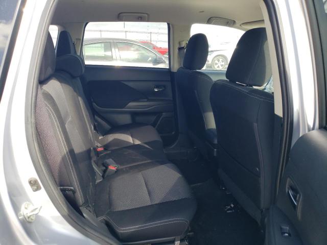 Photo 11 from auction – 2017 MITSUBISHI OUTLANDER with VIN JA4AD3A33HZ064022