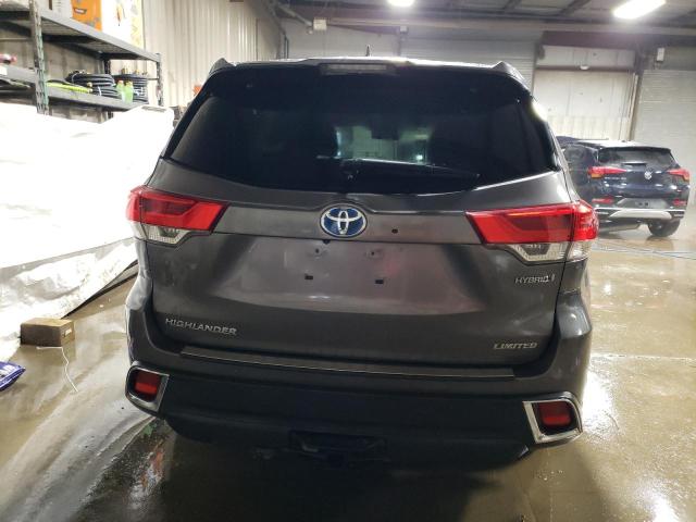 Photo 6 from auction – 2018 TOYOTA HIGHLANDER with VIN 5TDDGRFH4JS040563