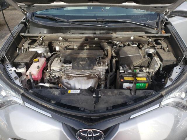 Photo 11 from auction – 2016 TOYOTA RAV4 XLE with VIN 2T3WFREV1GW311766