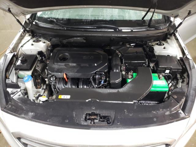 Photo 11 from auction – 2017 HYUNDAI SONATA SE with VIN 5NPE24AF0HH462969