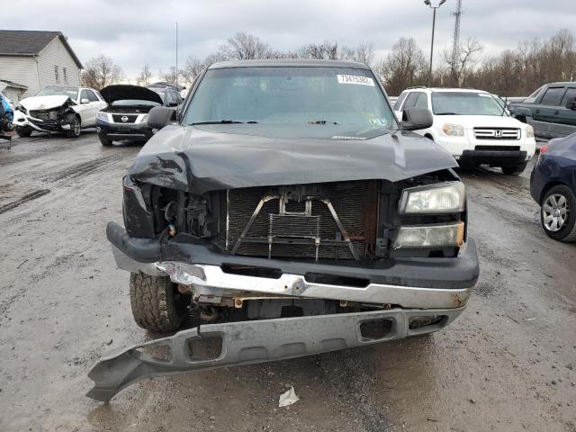 Photo 5 from auction – 2003 CHEVROLET SILVERADO with VIN 1GCGK13U83F149917