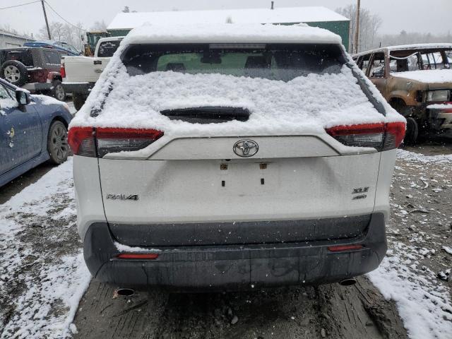 Photo 6 from auction – 2019 TOYOTA RAV4 XLE with VIN JTMP1RFV1KD038058