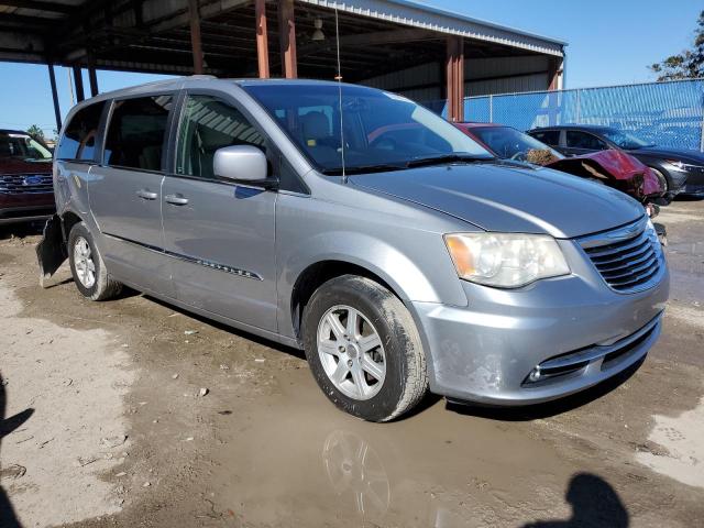 Photo 4 from auction – 2013 CHRYSLER TOWN & COU with VIN 2C4RC1BG3DR578037
