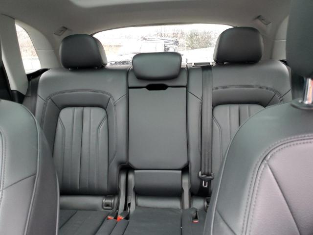 Photo 10 from auction – 2018 AUDI Q5 PREMIUM with VIN WA1BNAFY2J2112151