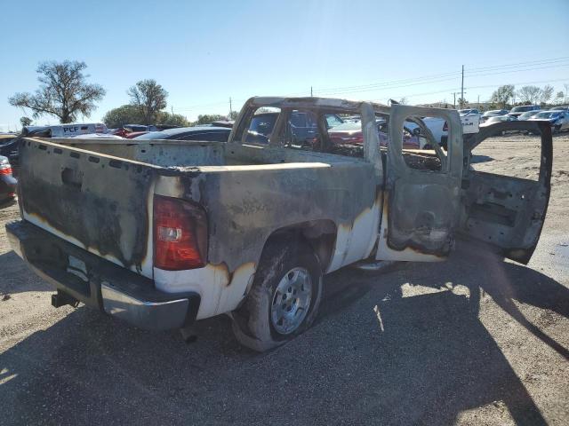 Photo 3 from auction – 2013 CHEVROLET SILVERADO with VIN 1GCRKSE70DZ331665
