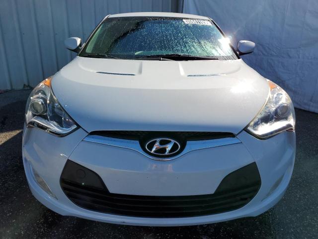 Photo 5 from auction – 2015 HYUNDAI VELOSTER with VIN KMHTC6AD0FU222785