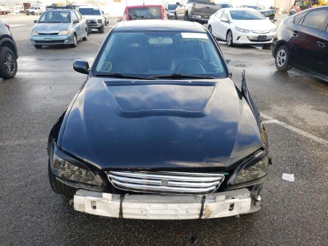 Photo 5 from auction – 2002 LEXUS IS 300 with VIN JTHBD192220054215