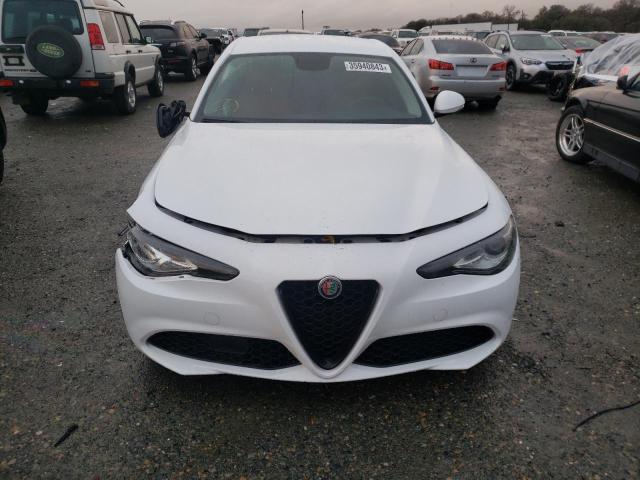 Photo 5 from auction – 2018 ALFA ROMEO GIULIA with VIN ZARFAEBN7J7575921