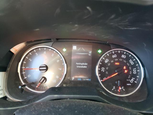 Photo 9 from auction – 2022 TOYOTA RAV4 XLE with VIN 2T3W1RFV1NC190068