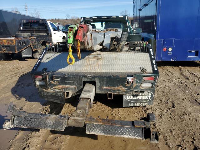 Photo 6 from auction – 2004 CHEVROLET SILVERADO with VIN 1GBJK342X4E286660