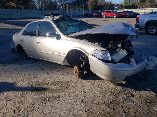 Photo 4 from auction – 2000 TOYOTA CAMRY CE with VIN 4T1BG22K0YU004791