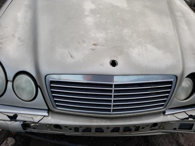 Photo 11 from auction – 1998 MERCEDES-BENZ E 300TD with VIN WDBJF25F2WA536378