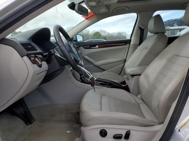 Photo 7 from auction – 2013 VOLKSWAGEN PASSAT SEL with VIN 1VWCH7A32DC114767