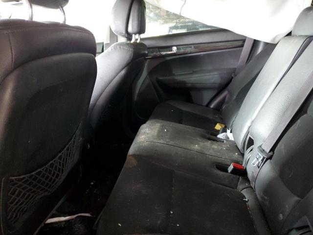 Photo 10 from auction – 2011 KIA SORENTO EX with VIN 5XYKUDA2XBG038143