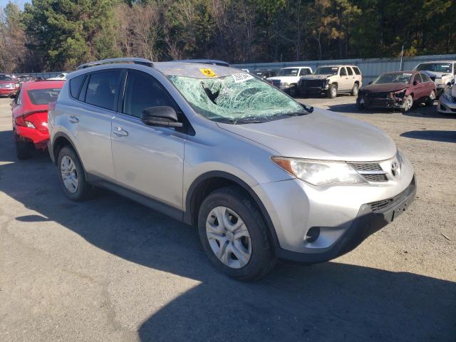 Photo 4 from auction – 2015 TOYOTA RAV4 LE with VIN JTMZFREV0FD072641