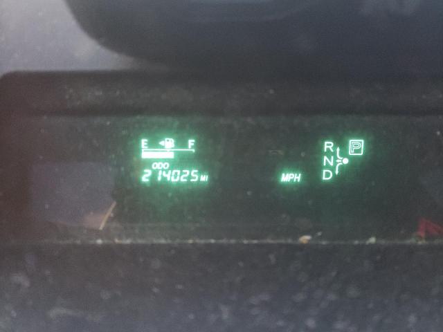 Photo 9 from auction – 2004 TOYOTA PRIUS with VIN JTDKB22U640003960