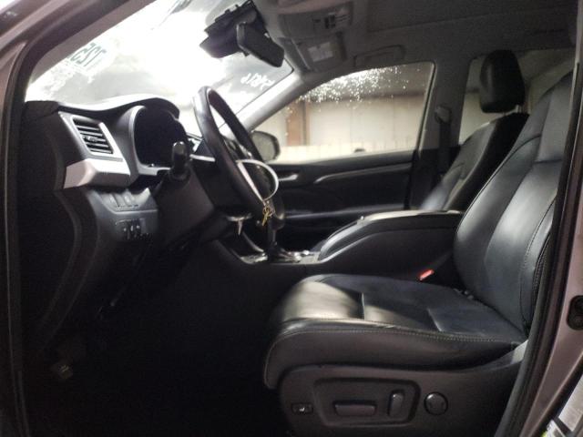 Photo 7 from auction – 2018 TOYOTA HIGHLANDER with VIN 5TDDGRFH4JS040563