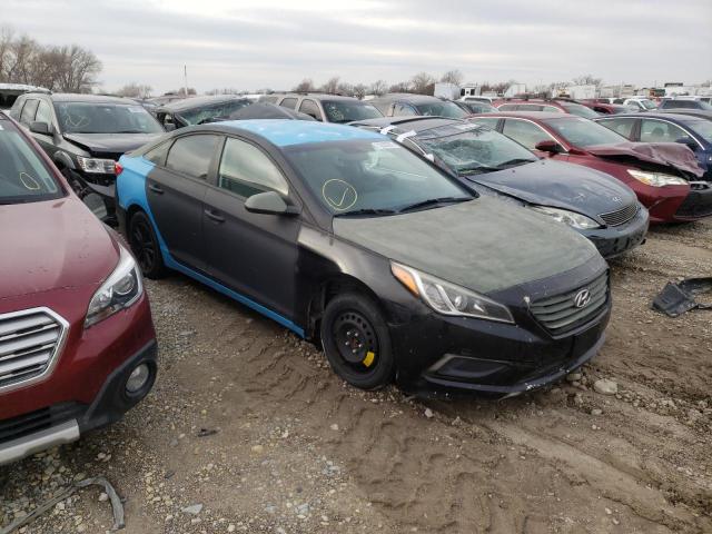 Photo 4 from auction – 2017 HYUNDAI SONATA SE with VIN 5NPE24AF5GH278111