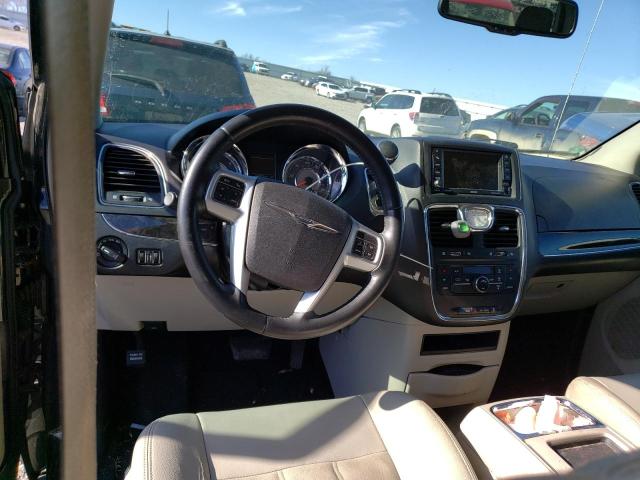 Photo 8 from auction – 2013 CHRYSLER TOWN & COU with VIN 2C4RC1BG3DR519943