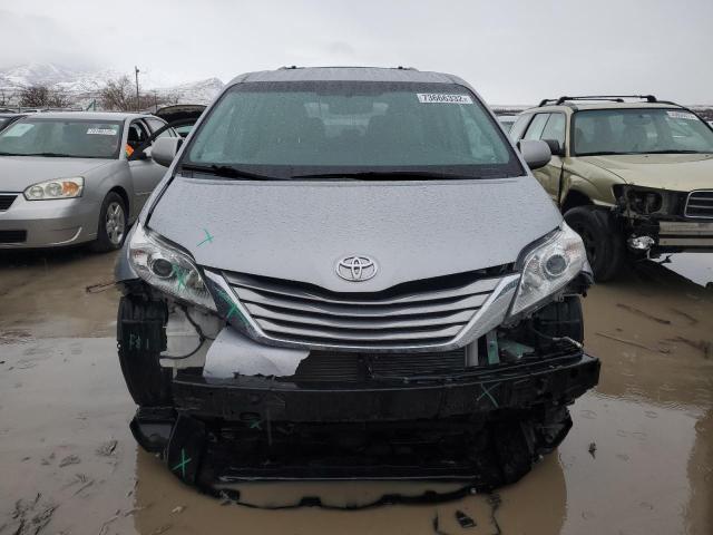 Photo 5 from auction – 2015 TOYOTA SIENNA LE with VIN 5TDKK3DC4FS676790