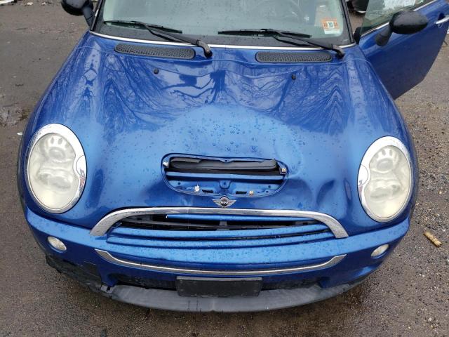 Photo 11 from auction – 2005 MINI COOPER S with VIN WMWRE33515TG96360