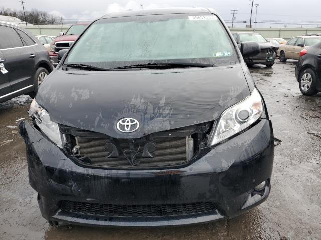 Photo 5 from auction – 2017 TOYOTA SIENNA XLE with VIN 5TDYZ3DC8HS803209