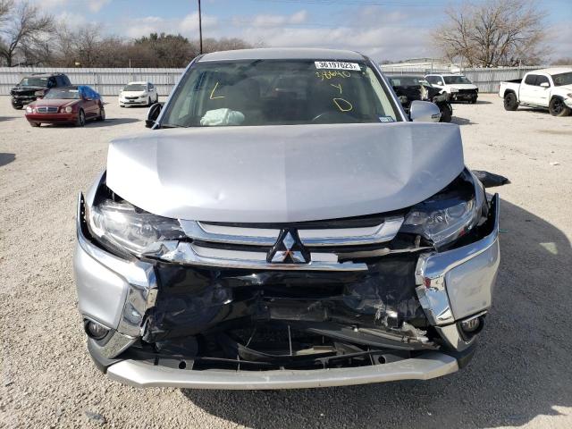 Photo 5 from auction – 2017 MITSUBISHI OUTLANDER with VIN JA4AD3A33HZ064022