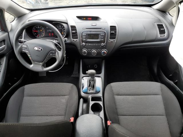 Photo 8 from auction – 2018 KIA FORTE LX with VIN 3KPFK4A71JE190259