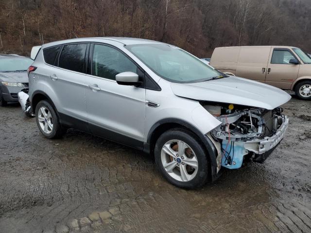 Photo 4 from auction – 2017 FORD ESCAPE SE with VIN 1FMCU9GD9HUB71537