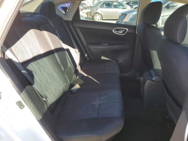 Photo 10 from auction – 2016 NISSAN SENTRA S with VIN 3N1AB7AP3GL661234