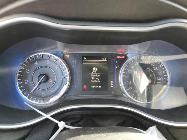 Снимка 9 от търг – 2016 CHRYSLER 200 LIMITE с VIN 1C3CCCAB3GN133701