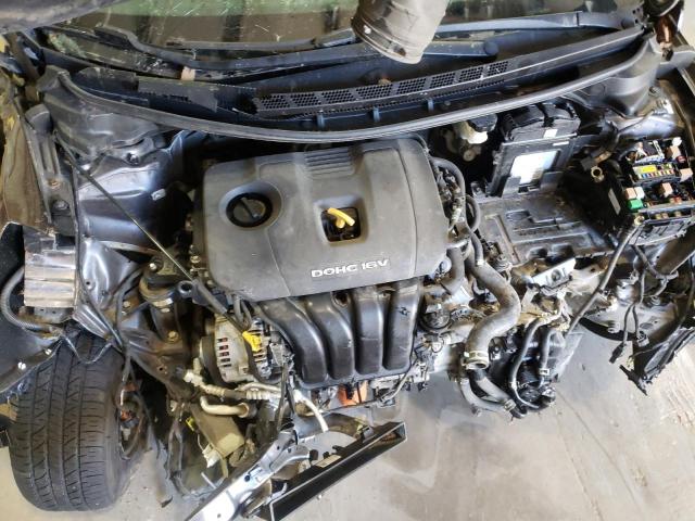 Photo 11 from auction – 2017 KIA FORTE LX with VIN 3KPFK4A70HE043182